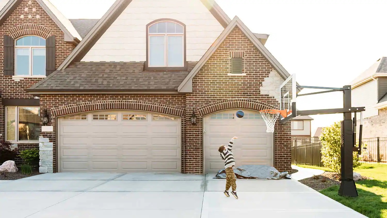 Enhancing Your Home with Professional Residential Garage Construction Services