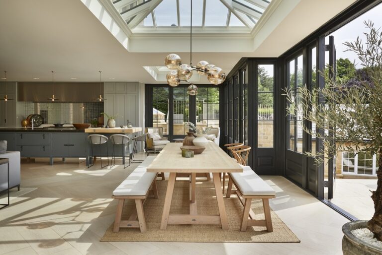 Designing a Luxury Orangery That Enhances Modern Living
