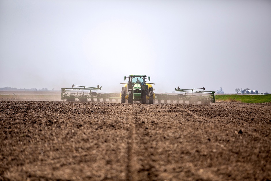 Protecting Agricultural Equipment in Harsh Minnesota Conditions